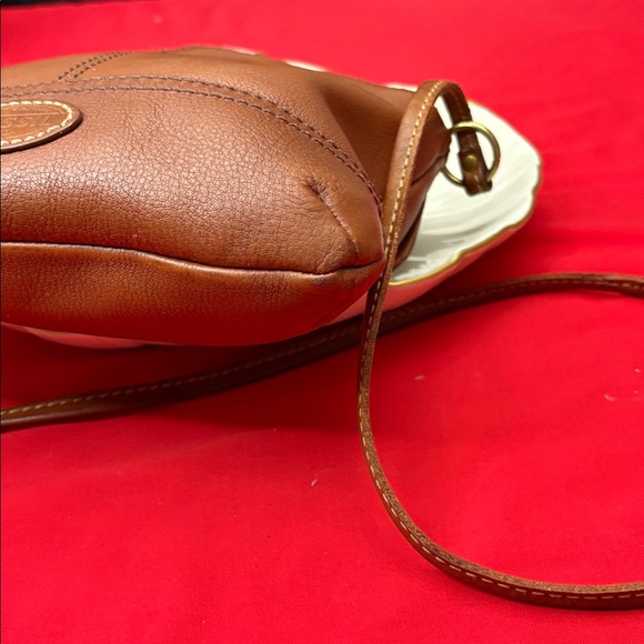 Fossil Tan Leather Shoulder Bag - Picture 4 of 8